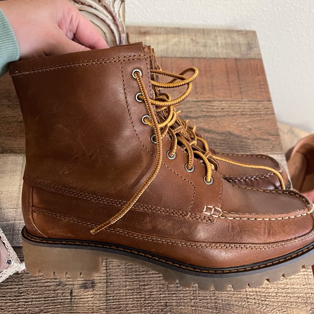 EASTLAND Boots - Womens 8